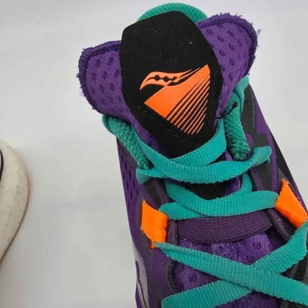 Saucony take your